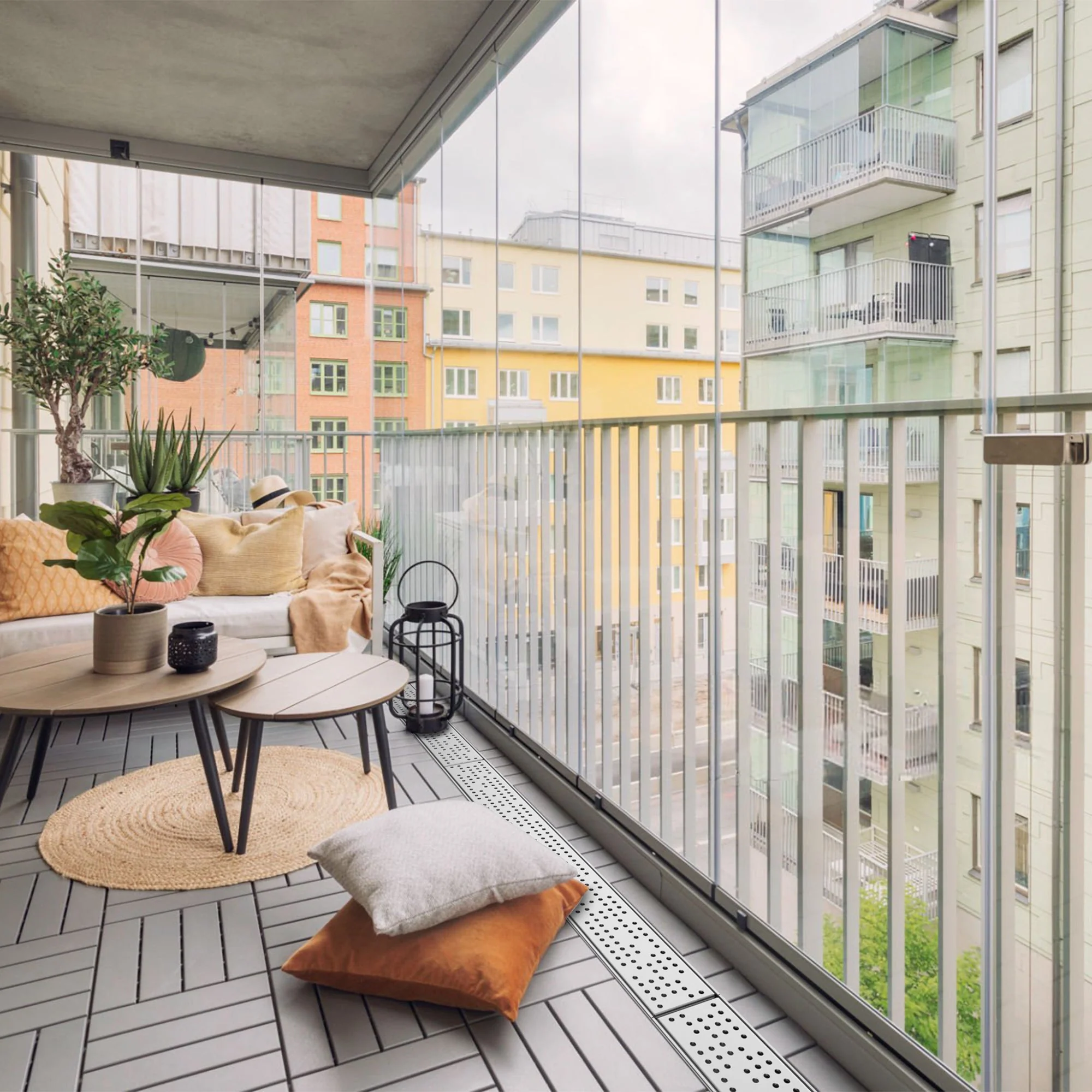 Лоток водовідвідний Balcony з нержавіючої сталі з випуском в кінці 110 та решіткою перфорованою  фото - 3